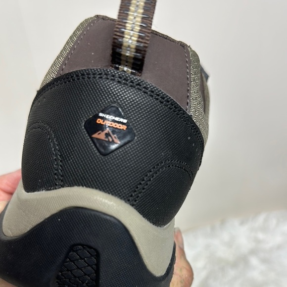 Skechers Brown and Green Athletic Shoes with Rugged Design - Picture 3 of 16